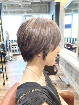 クロワ(croix) ショートボブ/ミニボブ×艶カラ-