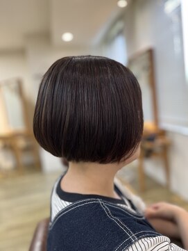 ナチュラル 仙台駅前店(Natural) 広がりを抑えたコンパクトなショートボブに