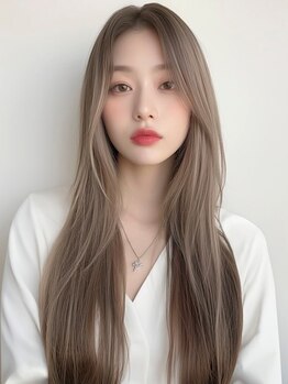ラナヘアーサロン ホシガオカ(Lana hair salon HOSHIGAOKA)の写真/艶感溢れる透明感カラーに*【【外国人風。赤味をゼロに】触れたくなる透明感カラー＋カット￥11900→7900】