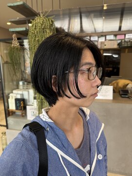 クルニエ(crenier) 丸みハンサムショート