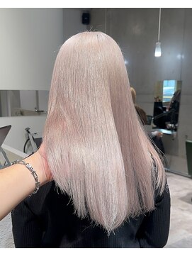 モニカ(MONIQA) ホワイトベージュ