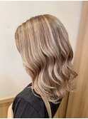 ◎ハイトーンハイライト×ホワイトベージュ小顔見せ