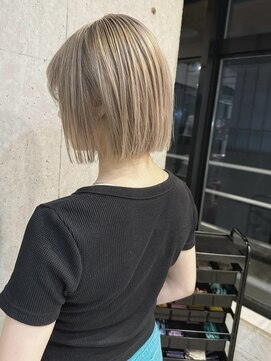 リムレス(LIMLESS) 韓国レイヤー/くびれレイヤー/顔周りレイヤー/万代/新潟駅前