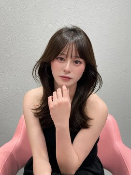 ボタン シブヤ(VOTAN SHIBUYA) 韓国風/外はね/ハイレイヤー/20代/10代/ミディアム