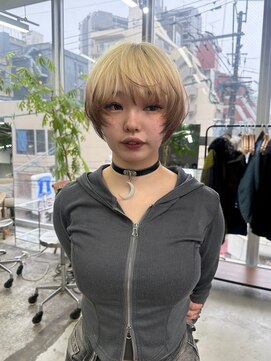 ウーフ(U-fu) デザインショートデザインカラーレイヤーショート