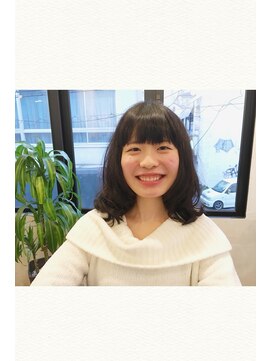 アンプレヴーアジュテ(Impre'vu ajoute) ふんわりパーマスタイル