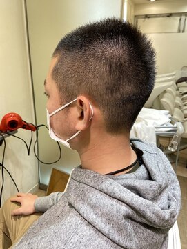 レンジシキチジョウジ (RENJISHI KICHIJOJI) 刈り上げベリーショート3【RENJISHI】