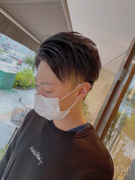 ジップ(ZIP) ツーブロック束感アップバング