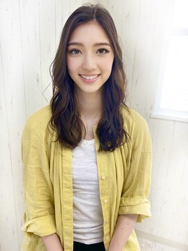 プロム(Prom) 外はね波巻きウェーブ