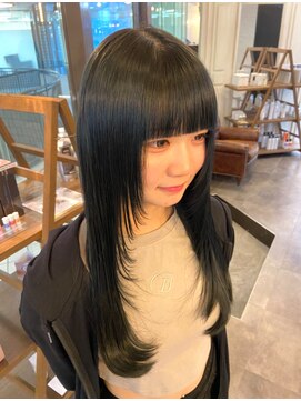 ロンド(RONND) 顔まわりレイヤーで気分転換に