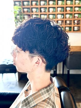 パーマが初めての方も◎計算されたパーマで、女性から見ても好感度！ナチュラル～特殊パーマまでお任せ！