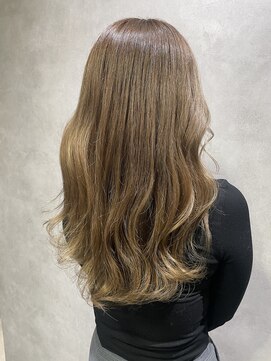 ルノン(LUNON) 黒髪クラゲヘアーオリーブグレー小顔ココアベージュ