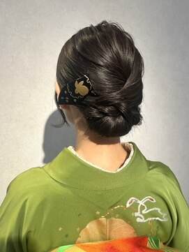 チーモ ハッピー ヘア メイク(CheeMo happy hair make) 訪問着×低めシニヨン