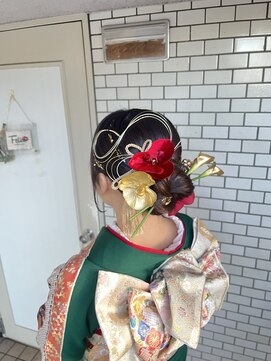 フェリーチェ(Felice) 振袖ヘア 和装ヘア タイトヘア シニヨン 水引 金箔