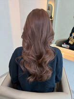 ジーナ  札幌大通(Zina)&nbsp;美髪＊ピンクアッシュブラウン＊フェミニンロング＊Zina札幌大通