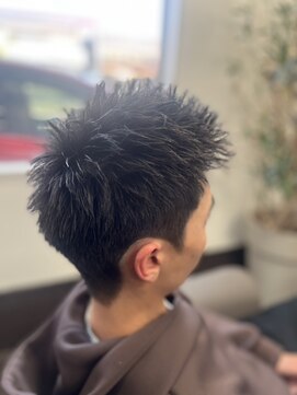 ヘアプロデュースグラント(hair produce grant) スパイキーショート