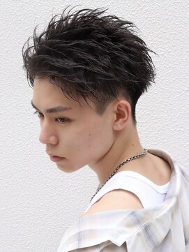 エイド 本店(aid) 刈り上げツーブロックショートアップバング束感スパイキー