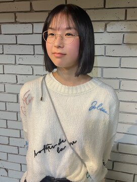 アンティコ (antico) 切りっぱなしボブ［札幌/円山］