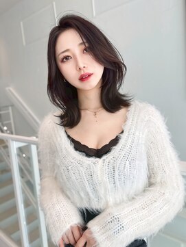 ロンド クラン 岡崎(Lond Clan) 外はねボブで大人かわいいに