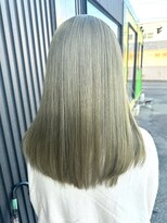 イロアイ(iro I) オリーブベージュ