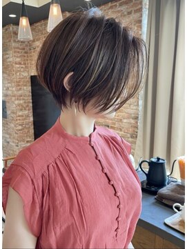 アンド ストーリーズ(&STORIES) 大人可愛い小顔ひし形クビレ丸みボブ20代30代40代大人ショート