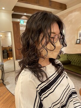 ビュートリアム265(BEAUTRIUM 265) ミディアムレイヤー/くせ毛/パーマ/フェイスレイヤー/銀座