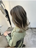 バレイヤージュシルバーベージュ