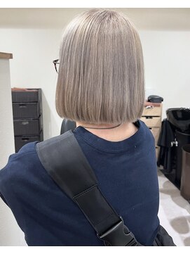 イチエ(icie) クリーミーハイトーンベージュ