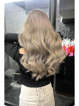 ランズ(LANDS) ミルクティーベージュ【韓国 大阪 梅田】