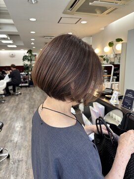 庵 ヘアー(hair) 大人ボブ　ナチュラルハイライト