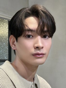 ロンドオム 池袋(Lond Homme) men's/メンズ刈り上げセンターパート/フェザーパーマ/池袋