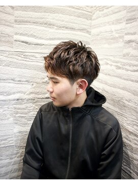 トリム 渋谷(trim.) アップバングショート[サーフカール/刈り上げセンターパート]