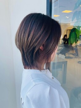 セットが上手くできないなど様々なお悩みに◎骨格や髪質を見極めたカットで、スタイルの持ち・馴染みがUP♪