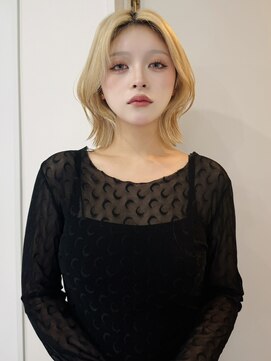 ヨロ 小岩(YOLO) ハイライトカラーミルクティーベージュケアブリーチダブルカラー