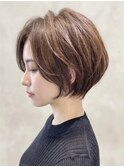 透明感夏レイヤーカットショートボブ軽やかオレンジベージュ