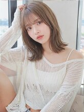 ブリーチなしダブルカラーでダメージを抑えながら透明感あふれる髪色へ♪ダメージレスな柔らか透明感カラー