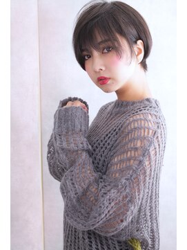 オウル(Owll) 【DISHEL 】シースルー小顔バング 3Dカラーショート