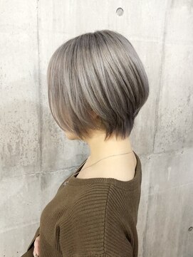 ミラク 町田(MIRAC) 【MIRAC町田店河原崎】ホワイティーグレージュショートレイヤー