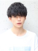 束感カットのスリークショート　グラデーション刈り上げ