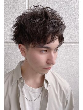 ロンド ロビン 栄(Lond robin) 【Lond robin】高瀬慎也 スパイラルパーマ/サイドパート N