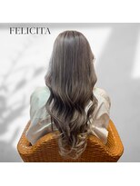 フェリシータ リコルソ(FELICITA RicorsO) 【FELICITA】外国人風バレイヤージュ×アッシュグレージュ