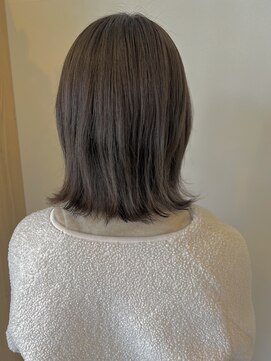 カナリーバイマカロア(CANARY by Makaloa) ミディアムボブ