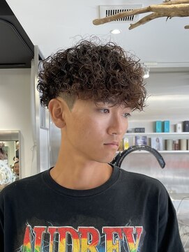 ゼスト 八王子店(ZEST) サーフカール/スパイラルパーマ/メンズパーマ【丸山武志】