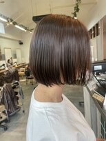 リノ 金山(Rino)&nbsp;デザインカラー/レイヤーカット/ウェットヘア/オリーブベージュ