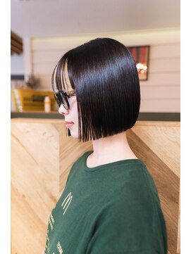 シビバイレボ(CIBI by revo) 地毛風カラー/切りっぱなしボブ/ショートボブ[船橋]