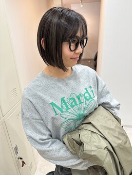 ソソ(soso.) タイトミニボブ【ナチュラルハイライト】