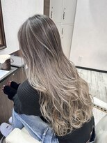 ベルヘアーデザイン 堺東(Belle hair Design)&nbsp;コントラストハイライト/バレイヤージュ/レイヤーカット/堺東
