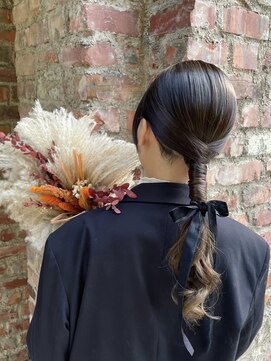 ルナクレセント (Luna crescent) シンプルローポニー