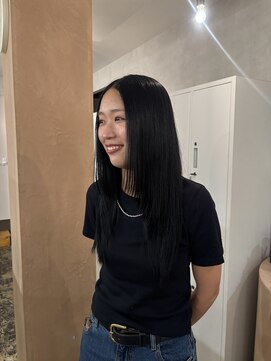 ユッカ 梅田(YUCCA) 【 YUCCA 】大人可愛い20代30代/レイヤー/暗髪