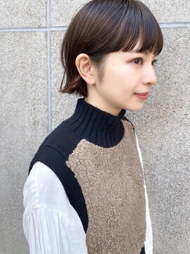 ディッセンバー 神宮前(December) ミニボブ小顔暗髪切りっぱなしボブ外はねボブ黒髪渋谷原宿神宮前